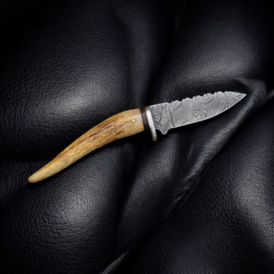 Hand-Forged Damascus Steel Skinning Knife with Natural Stag Horn Handle