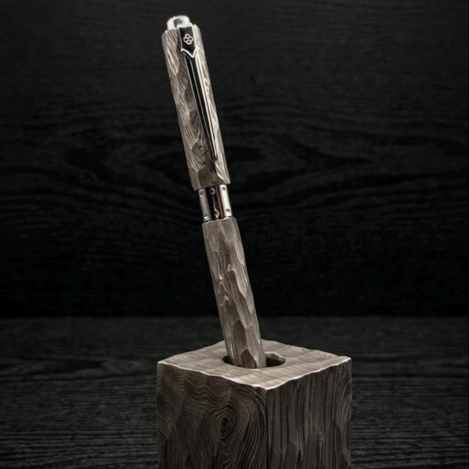 Handmade Damascus Steel Fountain Pen with Matching Stand - Image 2