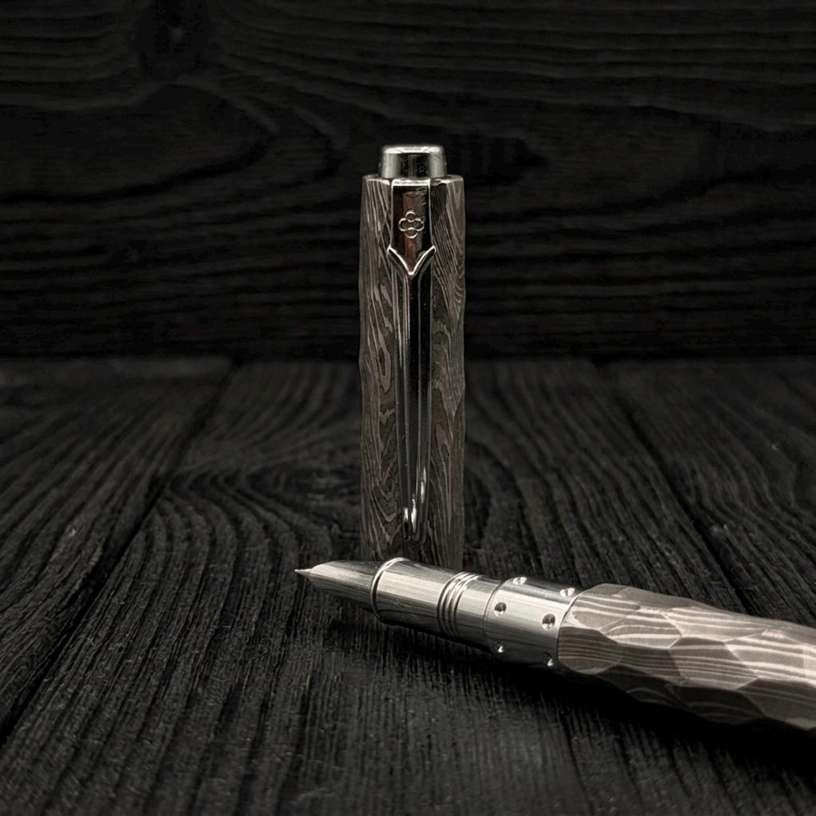 Handmade Damascus Steel Fountain Pen with Matching Stand - Image 6