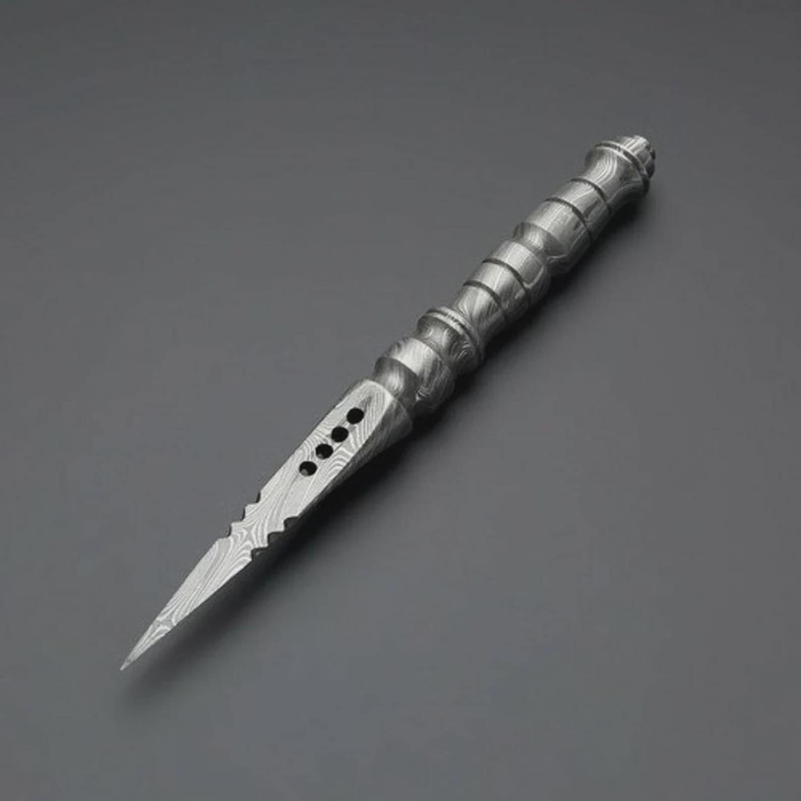 Custom Handmade Damascus Steel Hunting Dagger with Leather Sheath - Image 2