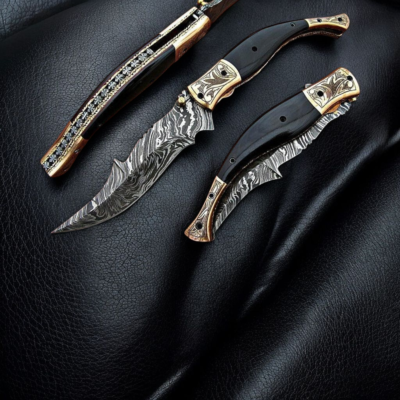 Custom Damascus Steel Groomsman Knife with Black Horn Handle