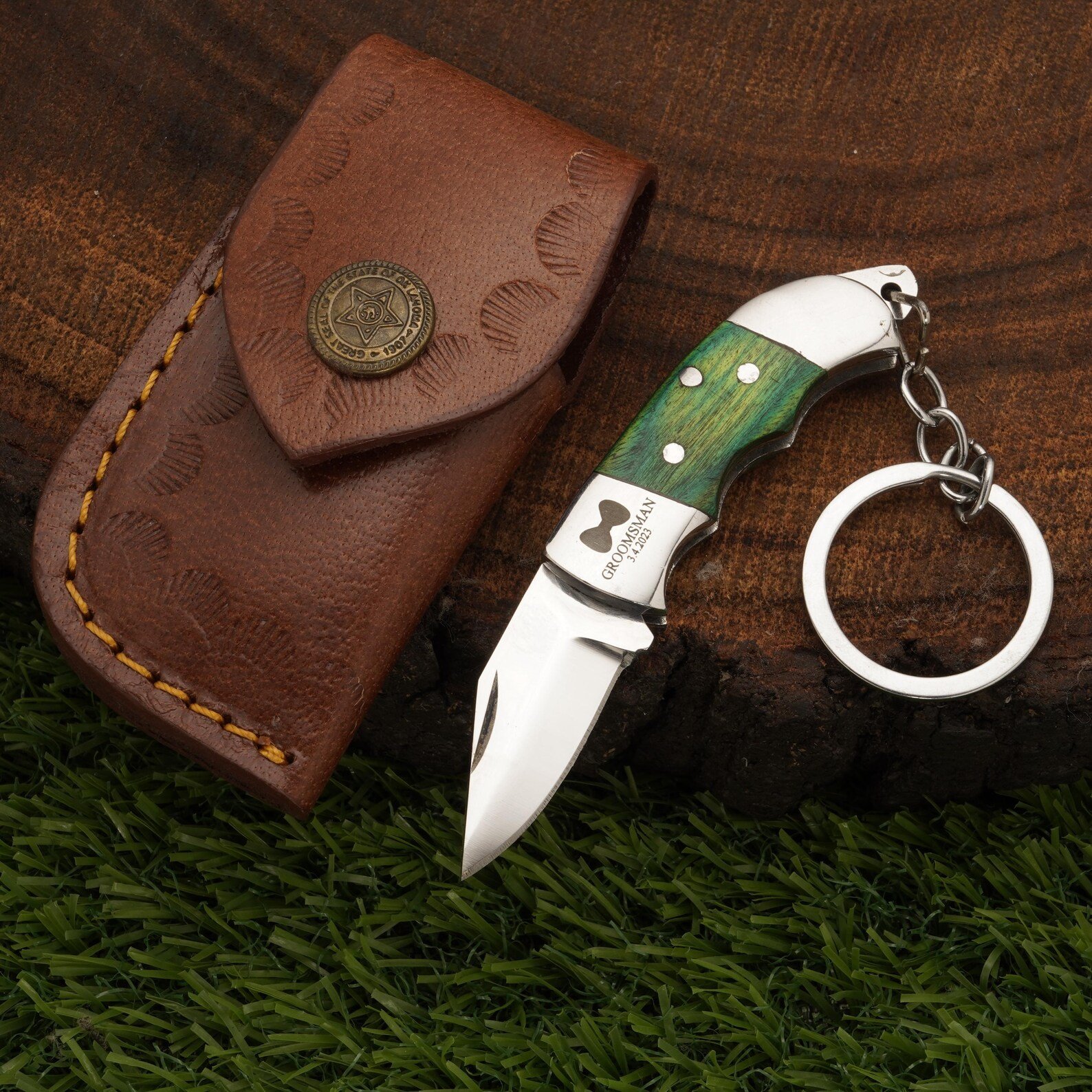 Custom Damascus Steel Groomsman Knife with Black Horn Handle - Image 10
